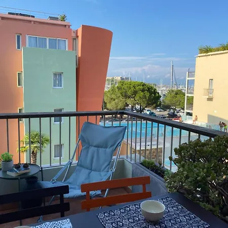 Family - Terrace - Parking - 4-5 People Apartment
