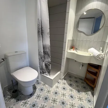 Apartment Family - Terrace - Parking - 4-5 People Antibes